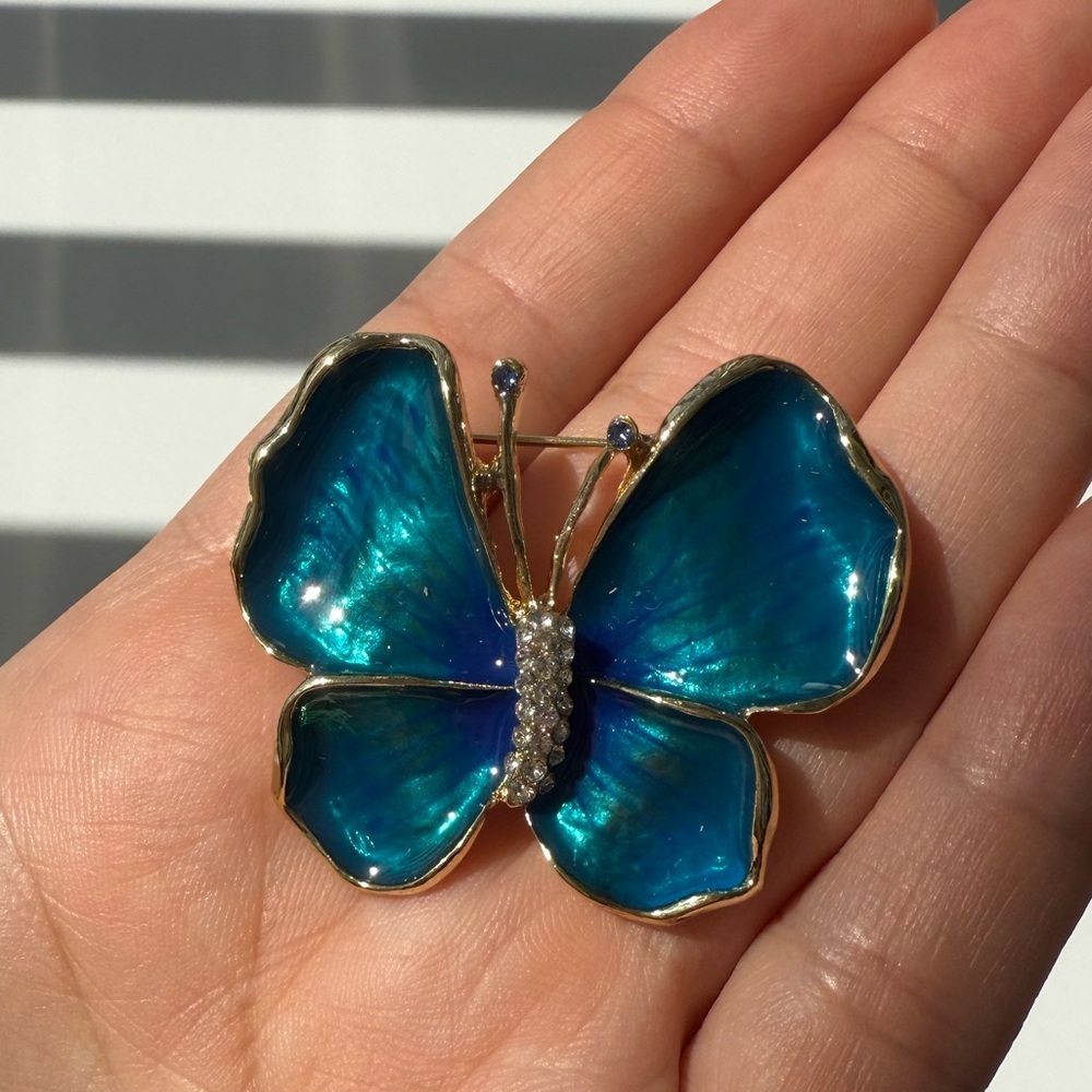 Brooch Blue Butterfly Pin, Elegant Statement Jewelry - Picture 5 of 9